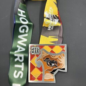 Hogwarts Running Club 21K Gryffindor  House‎ Medal